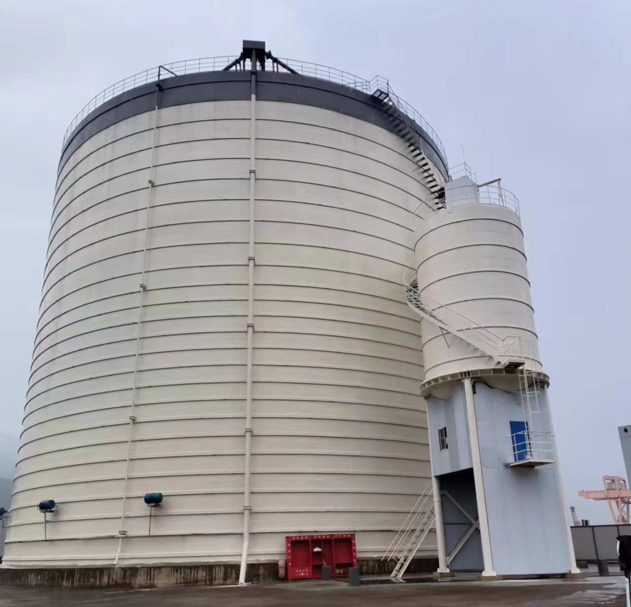 细河10万吨水泥钢板库